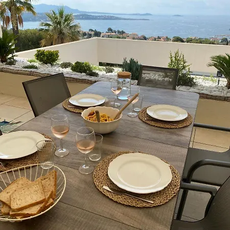 Superbe T2 44m2 - Grande Terrasse Vue Panoramique Exceptionnelle Piscine - Parking *