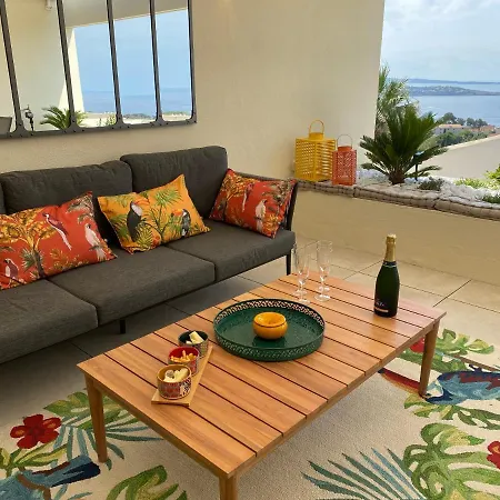 Les Katikias * باندول